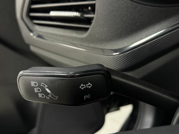 Volkswagen Polo VI с пробегом 2021 года, цена 1 600 000 рублей, 88250 км, лифтбек, Автокод Объявления