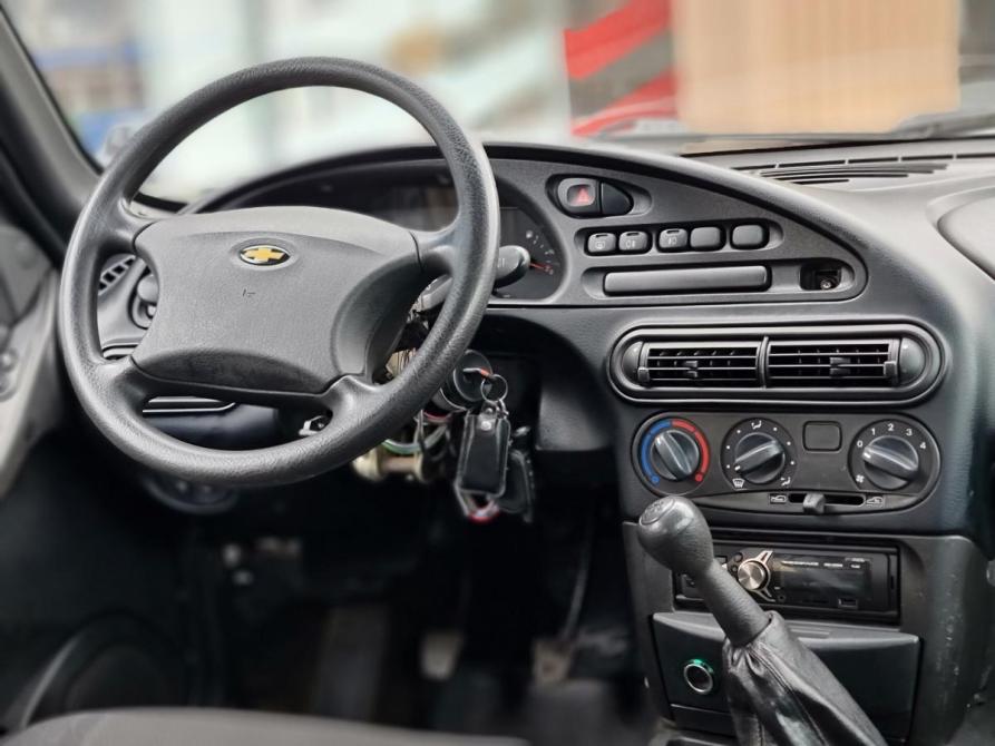 Chevrolet Niva I Архангельск  - изображение 9