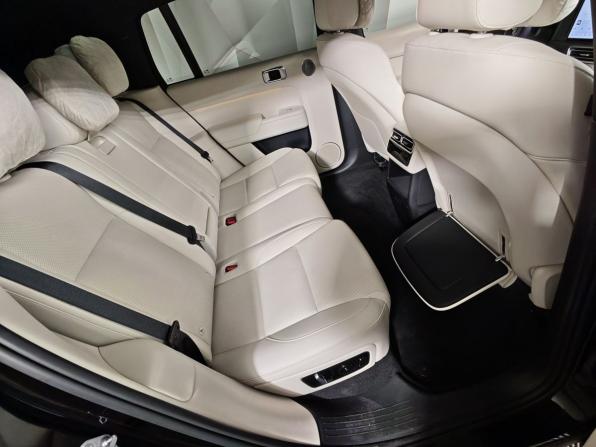 Li Auto (Lixiang) L7 I Рестайлинг с пробегом 2024 года, цена 6 995 000 рублей, 16564 км, внедорожник, Автокод Объявления