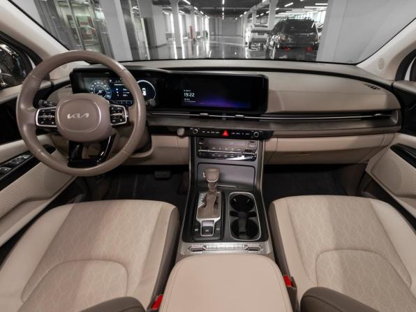Kia Carnival IV с пробегом 2022 года, цена 3 990 000 рублей, 79479 км, минивэн, Автокод Объявления