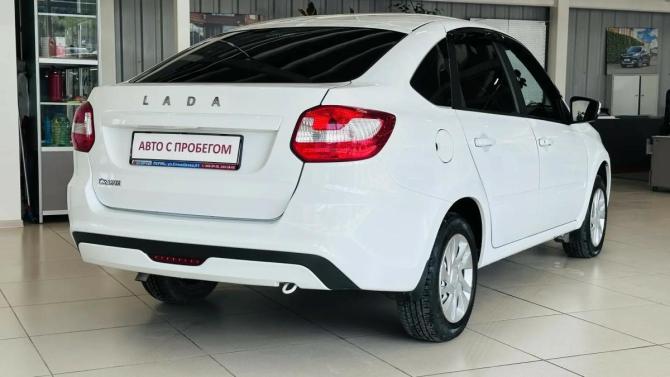 Lada (ВАЗ) Granta I Рестайлинг с пробегом 2024 года, цена 798 000 рублей, 25000 км, лифтбек, Автокод Объявления