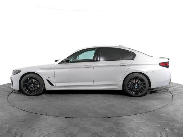 BMW 5 серии VII (G30/G31/G38) Рестайлинг с пробегом 2021 года, цена 4 265 000 рублей, 117780 км, седан, Автокод Объявления