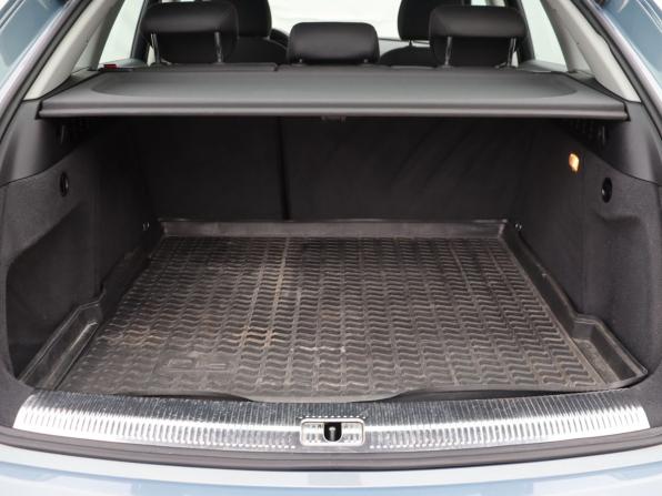 Audi Q3 I (8U) с пробегом 2013 года, цена 1 650 000 рублей, 131937 км, внедорожник, Автокод Объявления