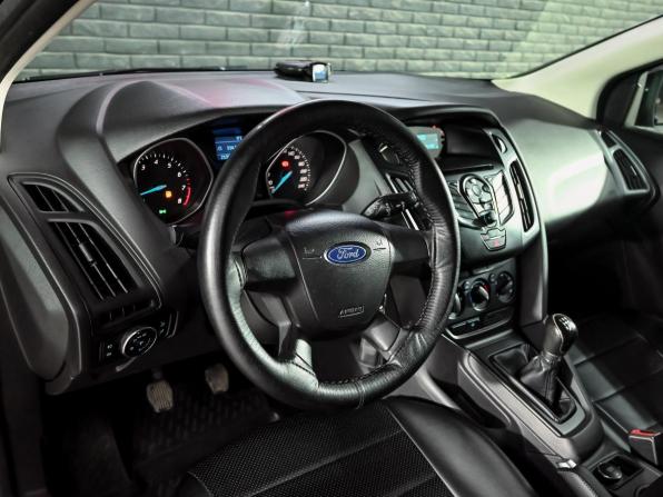 Ford Focus III с пробегом 2013 года, цена 700 000 рублей, 213653 км, хэтчбек, Автокод Объявления
