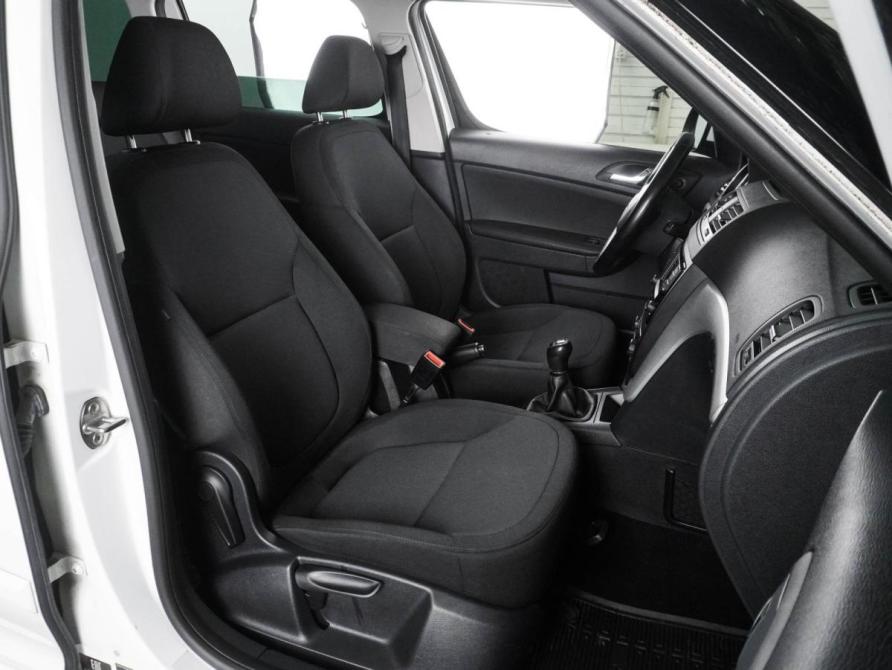Skoda Yeti I Рестайлинг Воронеж  - изображение 8