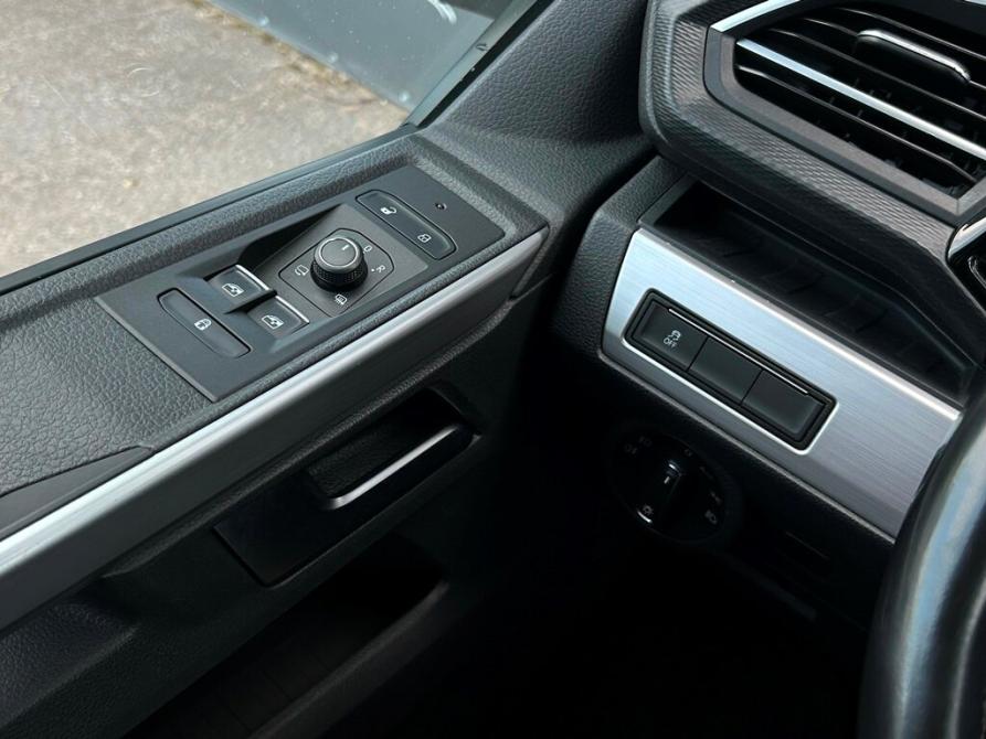 Volkswagen Multivan T6 Рестайлинг Санкт-Петербург  - изображение 23