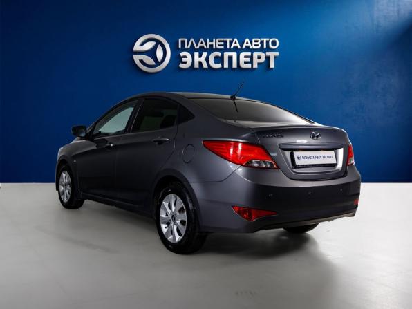 Hyundai Solaris I Рестайлинг с пробегом 2016 года, цена 1 100 000 рублей, 156493 км, седан, Автокод Объявления