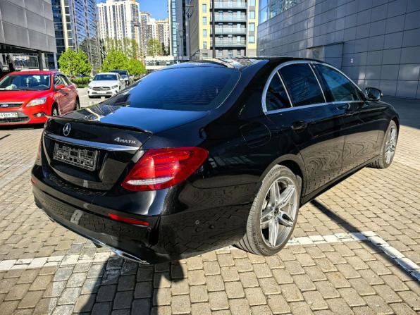 Mercedes-Benz E-Класс V (W213 S213 C238) с пробегом 2017 года, цена 3 690 000 рублей, 76170 км, седан, Автокод Объявления