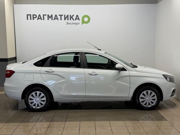 Lada (ВАЗ) Vesta I с пробегом 2021 года, цена 1 279 000 рублей, 52000 км, седан, Автокод Объявления