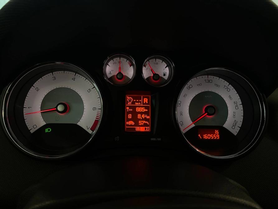 Peugeot 408 I Тверь  - изображение 6