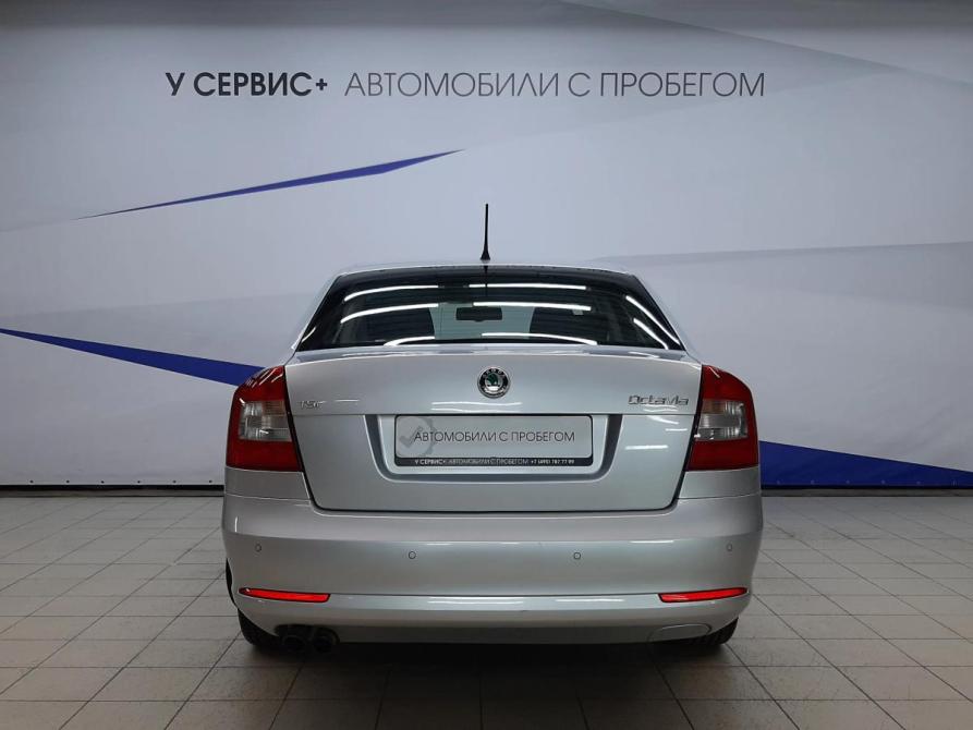 Skoda Octavia II (A5) Рестайлинг Москва  - изображение 4