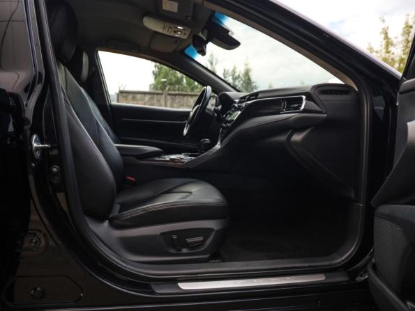 Toyota Camry VIII (XV70) с пробегом 2021 года, цена 2 655 000 рублей, 116322 км, седан, Автокод Объявления