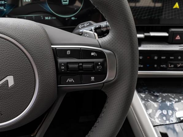 Kia Sportage V с пробегом 2026 года, цена 3 849 000 рублей, 43 км, внедорожник, Автокод Объявления