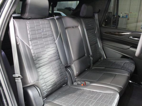 Cadillac Escalade V с пробегом 2021 года, цена 10 745 000 рублей, 58490 км, внедорожник, Автокод Объявления