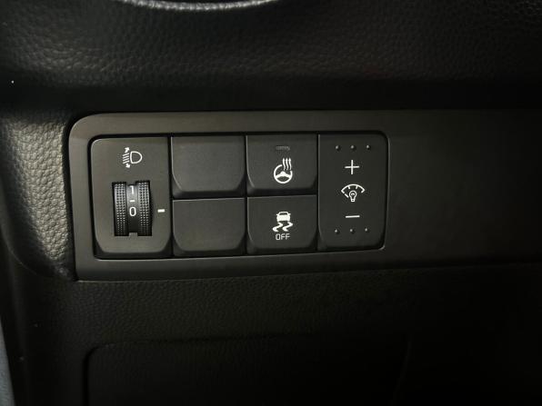 Kia Soul II Рестайлинг с пробегом 2018 года, цена 1 399 000 рублей, 182290 км, хэтчбек, Автокод Объявления