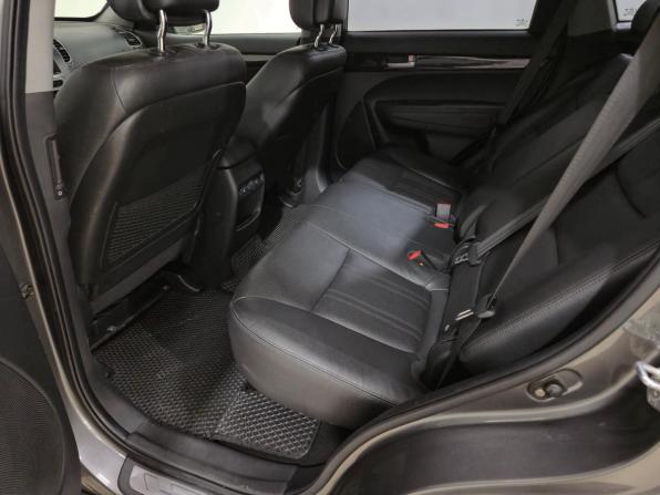 Kia Sorento II Рестайлинг с пробегом 2017 года, цена 1 870 000 рублей, 185675 км, внедорожник, Автокод Объявления