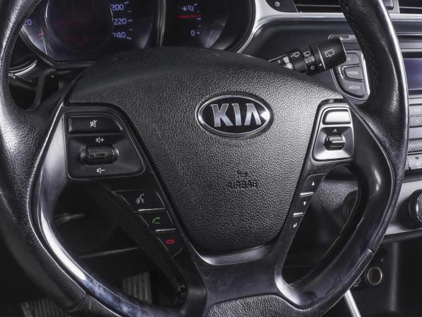 Kia Ceed II Рестайлинг с пробегом 2017 года, цена 1 499 000 рублей, 142132 км, универсал, Автокод Объявления