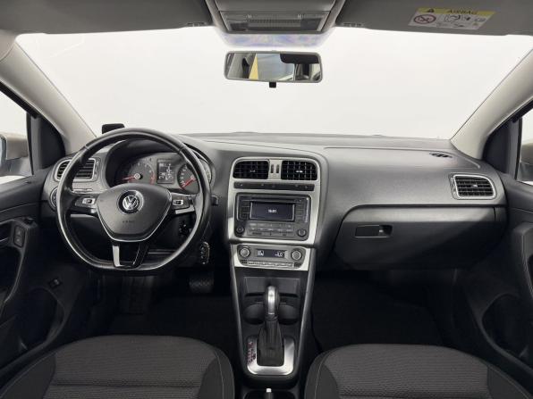 Volkswagen Polo V Рестайлинг с пробегом 2016 года, цена 1 190 000 рублей, 202000 км, седан, Автокод Объявления