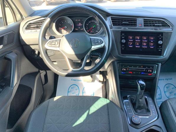 Volkswagen Tiguan II Рестайлинг с пробегом 2021 года, цена 3 335 600 рублей, 63829 км, внедорожник, Автокод Объявления