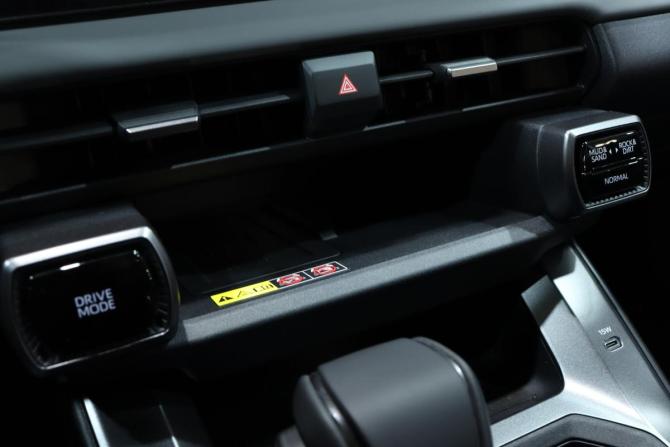 Toyota RAV4 VI (XA60) с пробегом 2026 года, цена 4 649 000 рублей, 20 км, внедорожник, Автокод Объявления