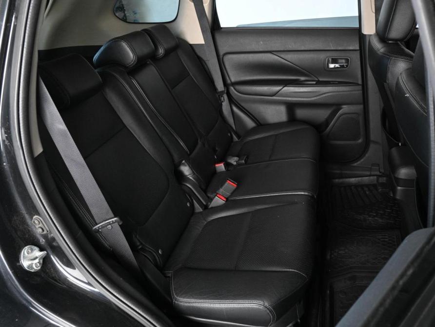 Mitsubishi Outlander III Ростов-на-Дону  - изображение 7