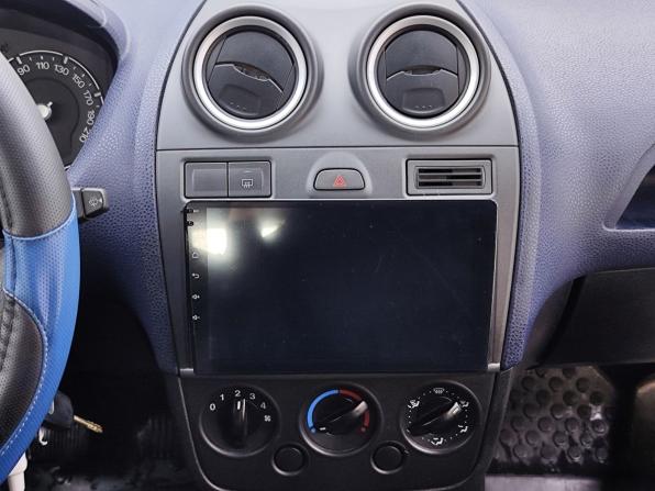 Ford Fiesta Mk5 с пробегом 2007 года, цена 450 000 рублей, 136373 км, хэтчбек, Автокод Объявления