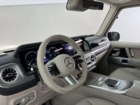 Mercedes-Benz G-Класс III (W465) Рестайлинг с пробегом 2024 года, цена 22 785 000 рублей, 21100 км, внедорожник, Автокод Объявления