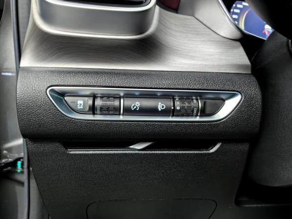 Geely Coolray I с пробегом 2023 года, цена 1 599 000 рублей, 101872 км, внедорожник, Автокод Объявления