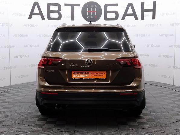 Volkswagen Tiguan II с пробегом 2020 года, цена 2 365 000 рублей, 71000 км, внедорожник, Автокод Объявления