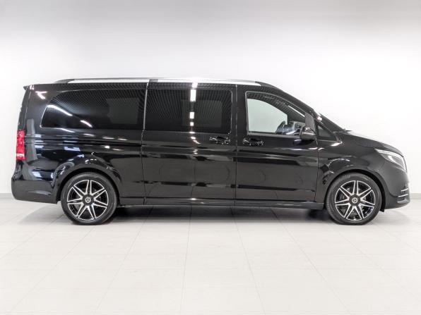 Mercedes-Benz V-Класс III (W447) Рестайлинг с пробегом 2019 года, цена 6 350 000 рублей, 63987 км, минивэн, Автокод Объявления