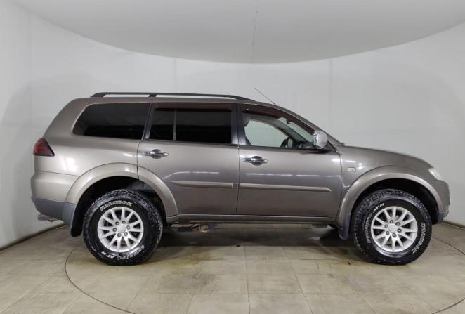 Mitsubishi Pajero Sport II с пробегом 2012 года, цена 1 530 000 рублей, 242000 км, внедорожник, Автокод Объявления