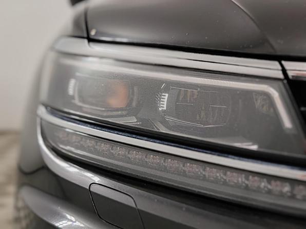 Volkswagen Tiguan II с пробегом 2019 года, цена 2 655 000 рублей, 112049 км, внедорожник, Автокод Объявления