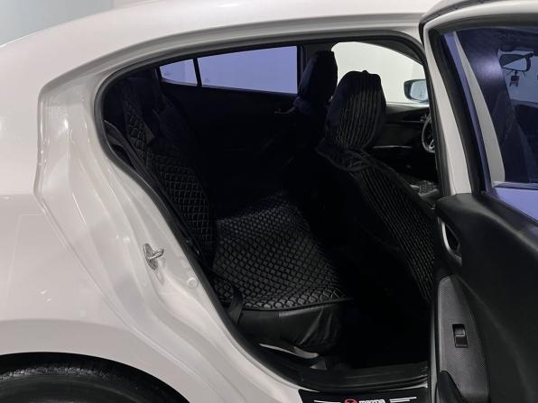 Mazda 3 III (BM) с пробегом 2014 года, цена 1 420 000 рублей, 117363 км, седан, Автокод Объявления