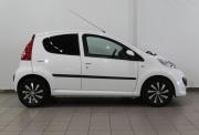 Peugeot 107 I Астрахань  - изображение 25