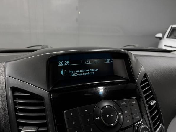 Chevrolet Orlando I с пробегом 2012 года, цена 1 090 000 рублей, 177375 км, компактвэн, Автокод Объявления