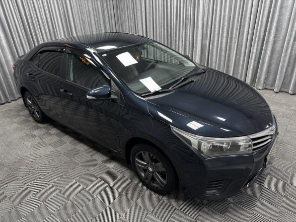 Toyota Corolla XI (E160 E170 E180) с пробегом 2014 года, цена 950 000 рублей, 197173 км, седан, Автокод Объявления