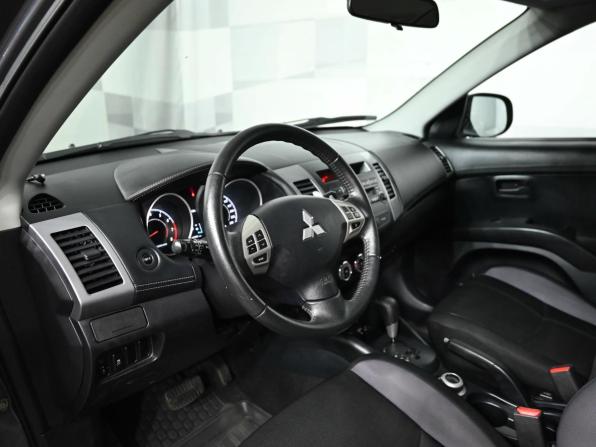 Mitsubishi Outlander II Рестайлинг с пробегом 2012 года, цена 1 450 000 рублей, 147734 км, внедорожник, Автокод Объявления