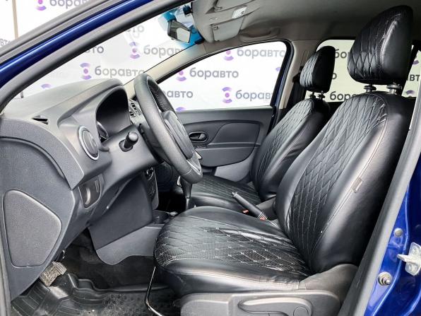 Renault Logan II с пробегом 2017 года, цена 740 000 рублей, 119367 км, седан, Автокод Объявления