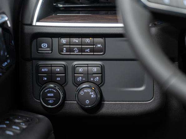 Новый Chevrolet Tahoe V Рестайлинг 2025 года, цена 14 690 000 рублей, внедорожник, Автокод Объявления