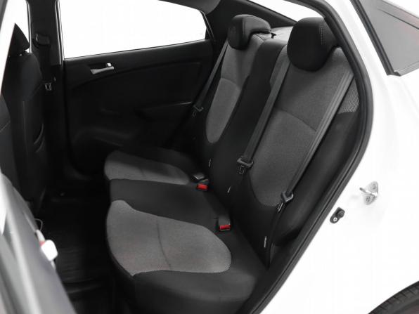 Hyundai Solaris I с пробегом 2014 года, цена 799 000 рублей, 123600 км, седан, Автокод Объявления