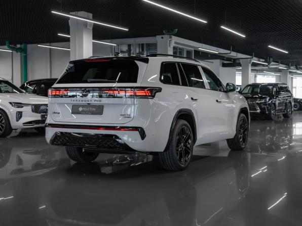 Volkswagen Teramont II (China Market) с пробегом 2026 года, цена 5 880 000 рублей, 18 км, внедорожник, Автокод Объявления