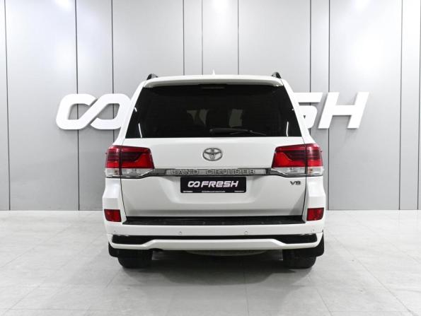 Toyota Land Cruiser 200 Series Рестайлинг 2 с пробегом 2016 года, цена 5 875 000 рублей, 156311 км, внедорожник, Автокод Объявления