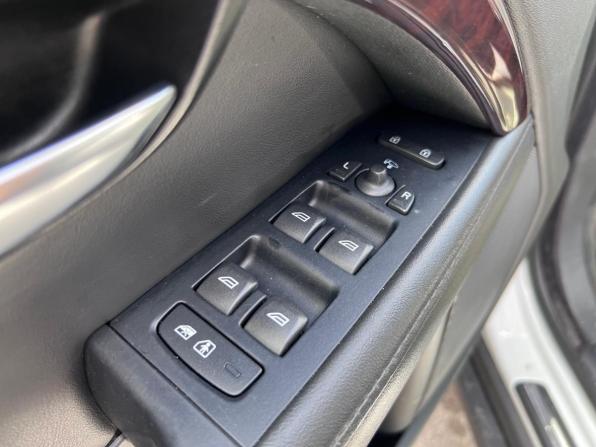Volvo XC70 II Рестайлинг с пробегом 2013 года, цена 1 549 000 рублей, 169579 км, универсал, Автокод Объявления