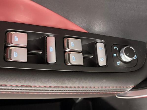 Geely Coolray I с пробегом 2023 года, цена 1 899 000 рублей, 53701 км, внедорожник, Автокод Объявления