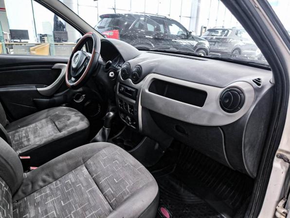 Renault Logan I Рестайлинг с пробегом 2011 года, цена 220 000 рублей, 159370 км, седан, Автокод Объявления