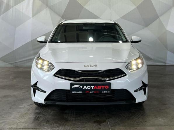 Kia Ceed III Рестайлинг с пробегом 2024 года, цена 2 850 000 рублей, 1612 км, универсал, Автокод Объявления