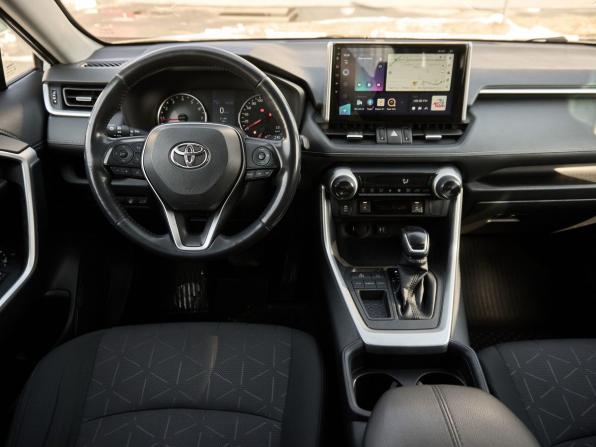 Toyota RAV4 V (XA50) с пробегом 2020 года, цена 2 774 000 рублей, 135568 км, внедорожник, Автокод Объявления