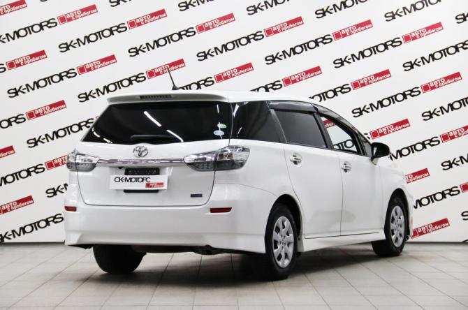 Toyota Wish II с пробегом 2012 года, цена 1 245 350 рублей, 246686 км, минивэн, Автокод Объявления