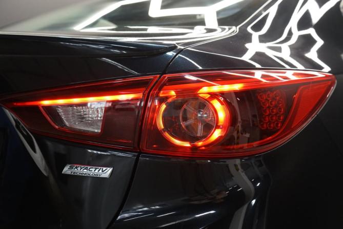 Mazda 3 III (BM) с пробегом 2013 года, цена 1 537 000 рублей, 72000 км, седан, Автокод Объявления
