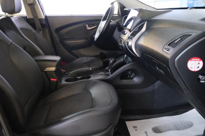 Hyundai ix35 I с пробегом 2010 года, цена 1 199 000 рублей, 230000 км, внедорожник, Автокод Объявления